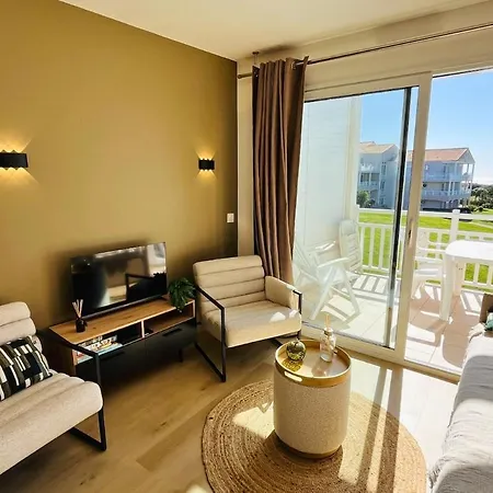 アパート Light&sea - 2-4 People - Pool Access & Sea View レ・サ​​ーブル・ドロンヌ